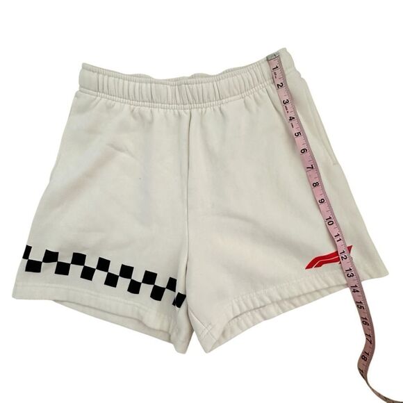 PAC Sun + Formula 1 ~ ivory fleece shorts w/ side pockets ~ size XS - Picture 10 of 10